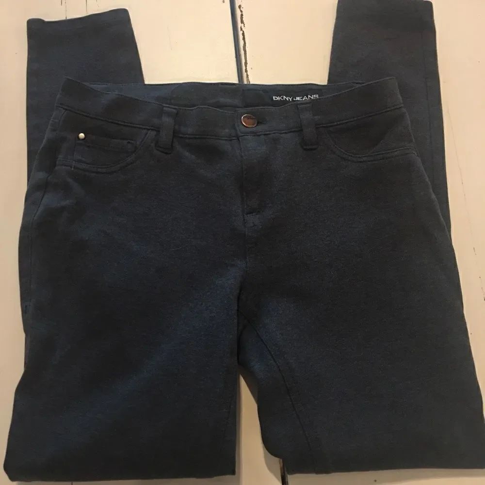 DKNY Size 2 charcoal gray legging pants jeggings ankle